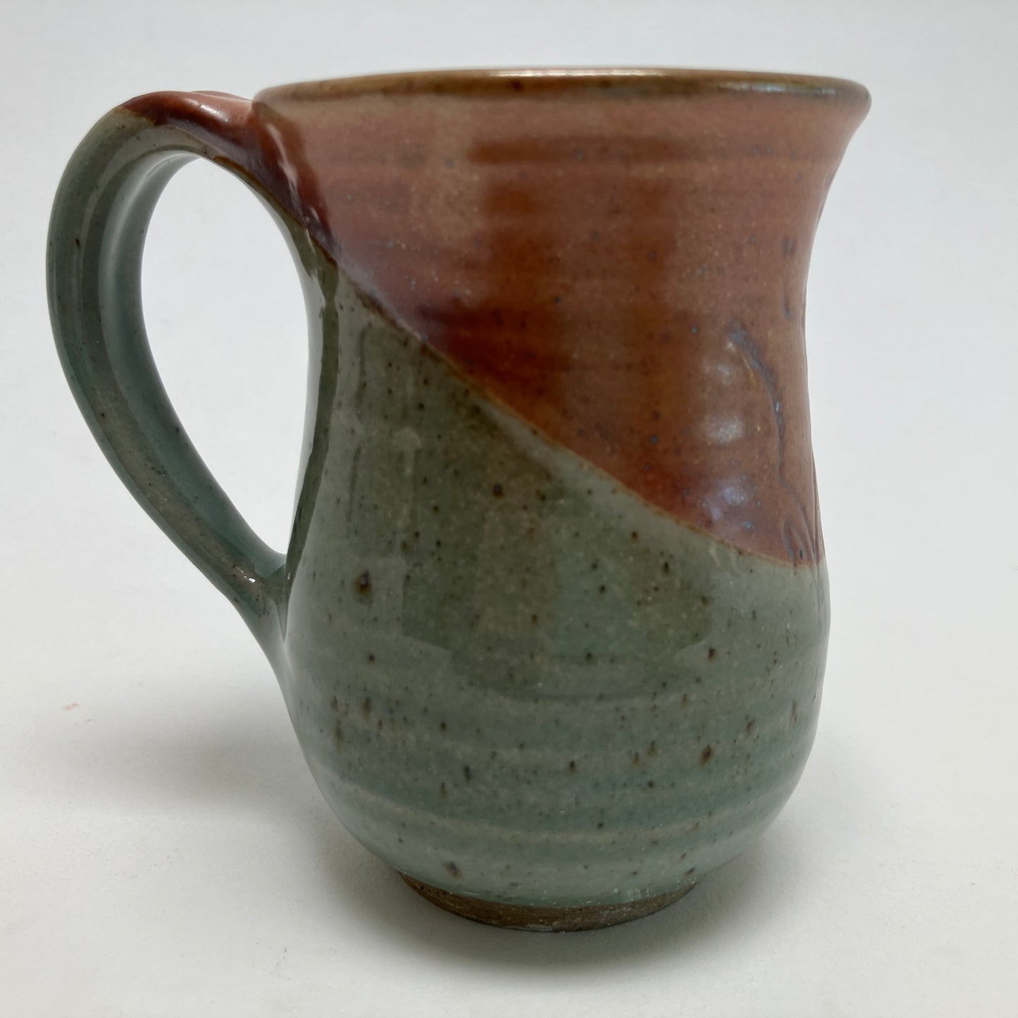 Small Curvy Mug With Native Grasses