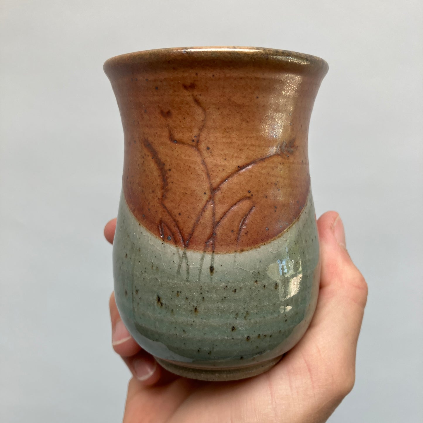 Small Curvy Mug With Native Grasses