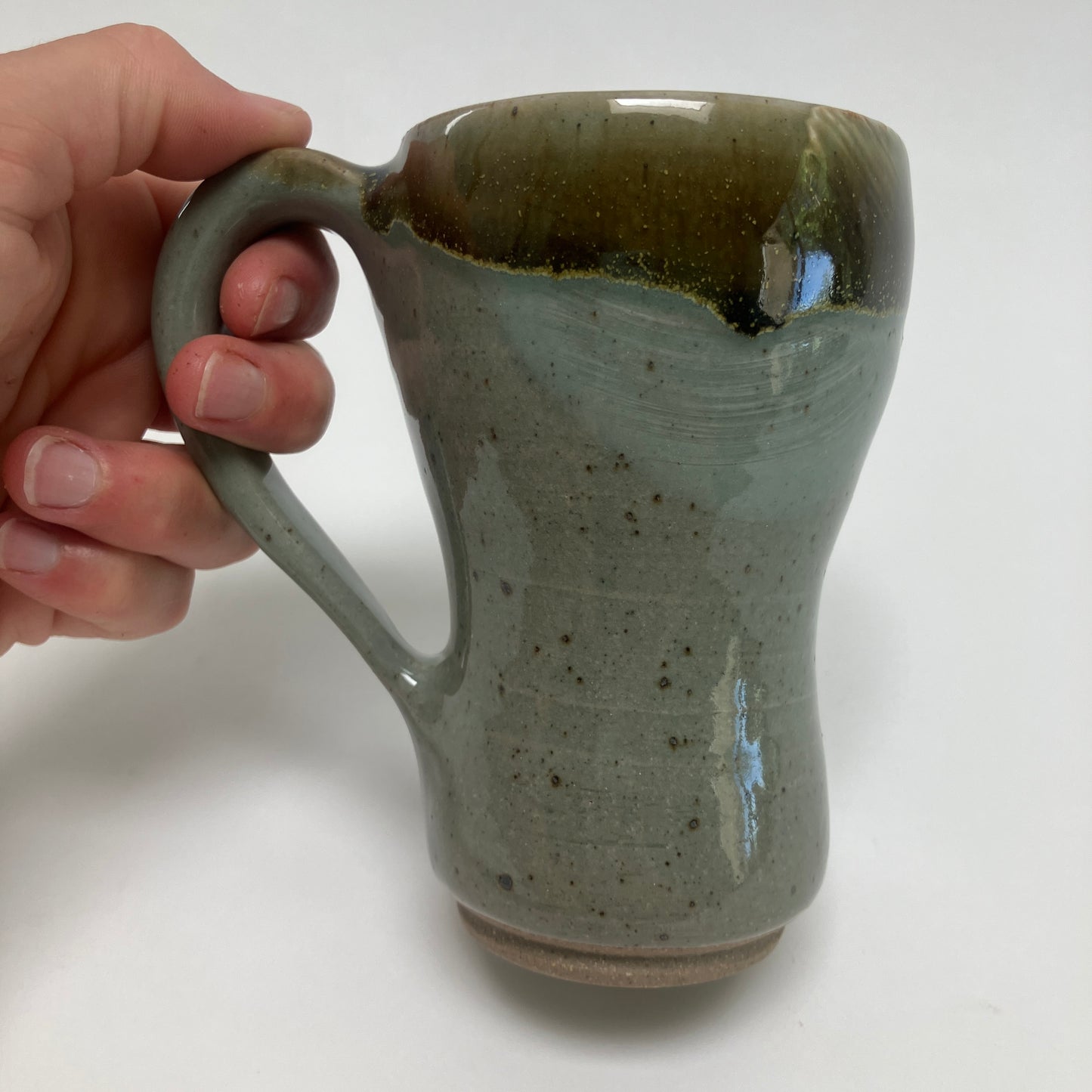 Tapered Mug with Slip Detail