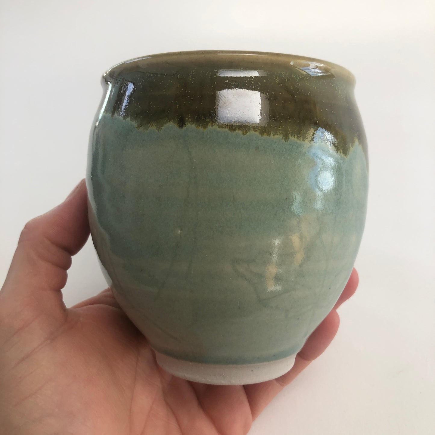 Celadon Mug with Leaves 1