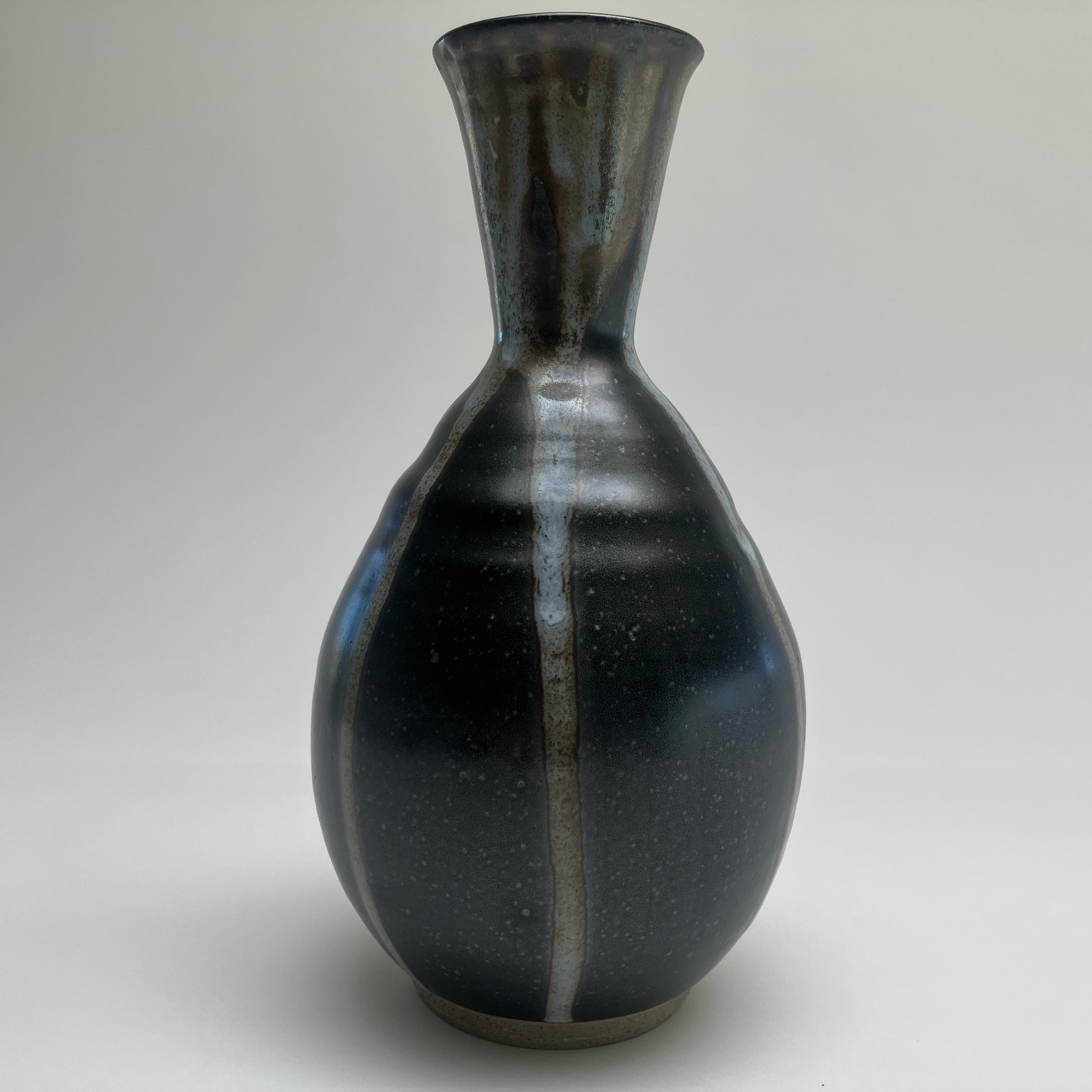 V Neck Vase | Innovate Ceramics | Los Lunas, NM