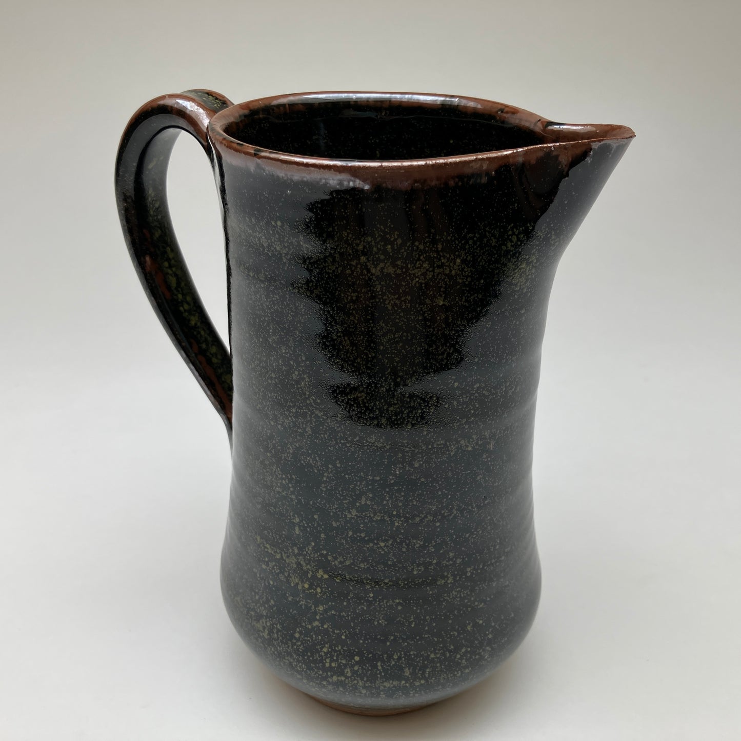 Teadust Pitcher