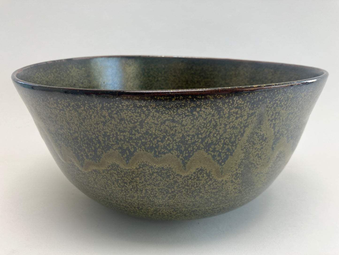 Large Serving Bowl in Teadust