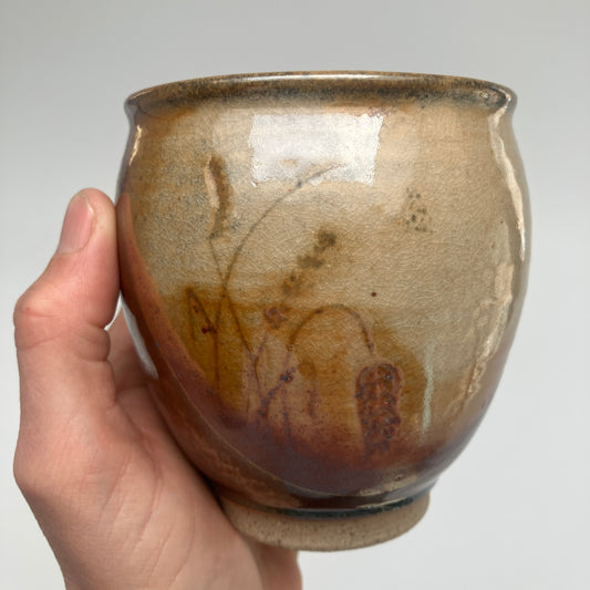 Round Mug with Grasses