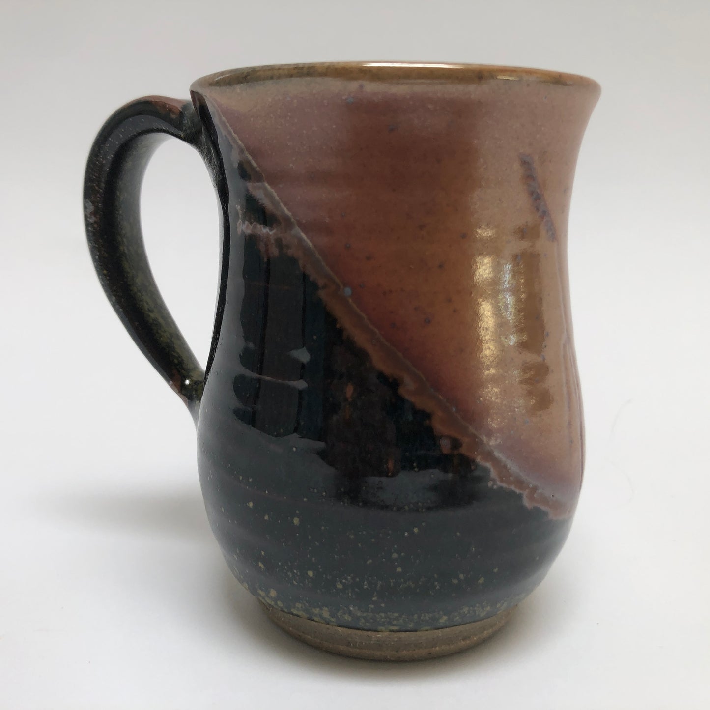 Small Curvy Mug With Native Grass