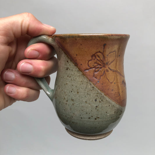 Small Curvy Mug With Evening Primrose