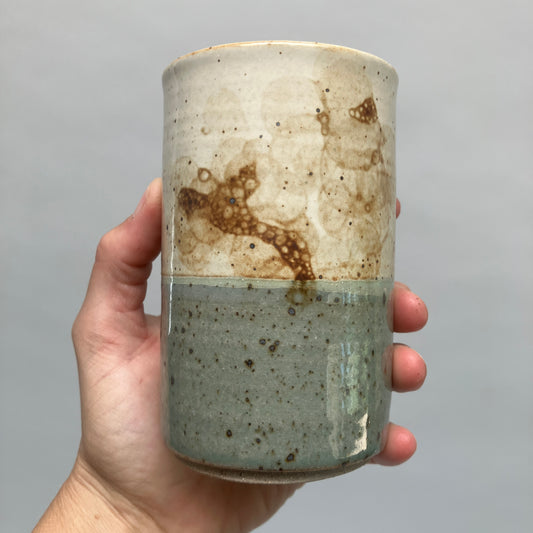 Tumbler with Bubble Design