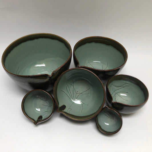 Six Piece Nesting Set of Bowls (Decorated)