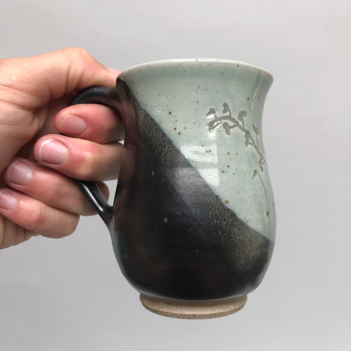 Small Curvy Mug With Native Flora