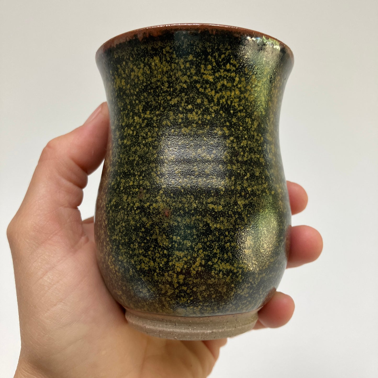 Small Curvy Mug in Teadust