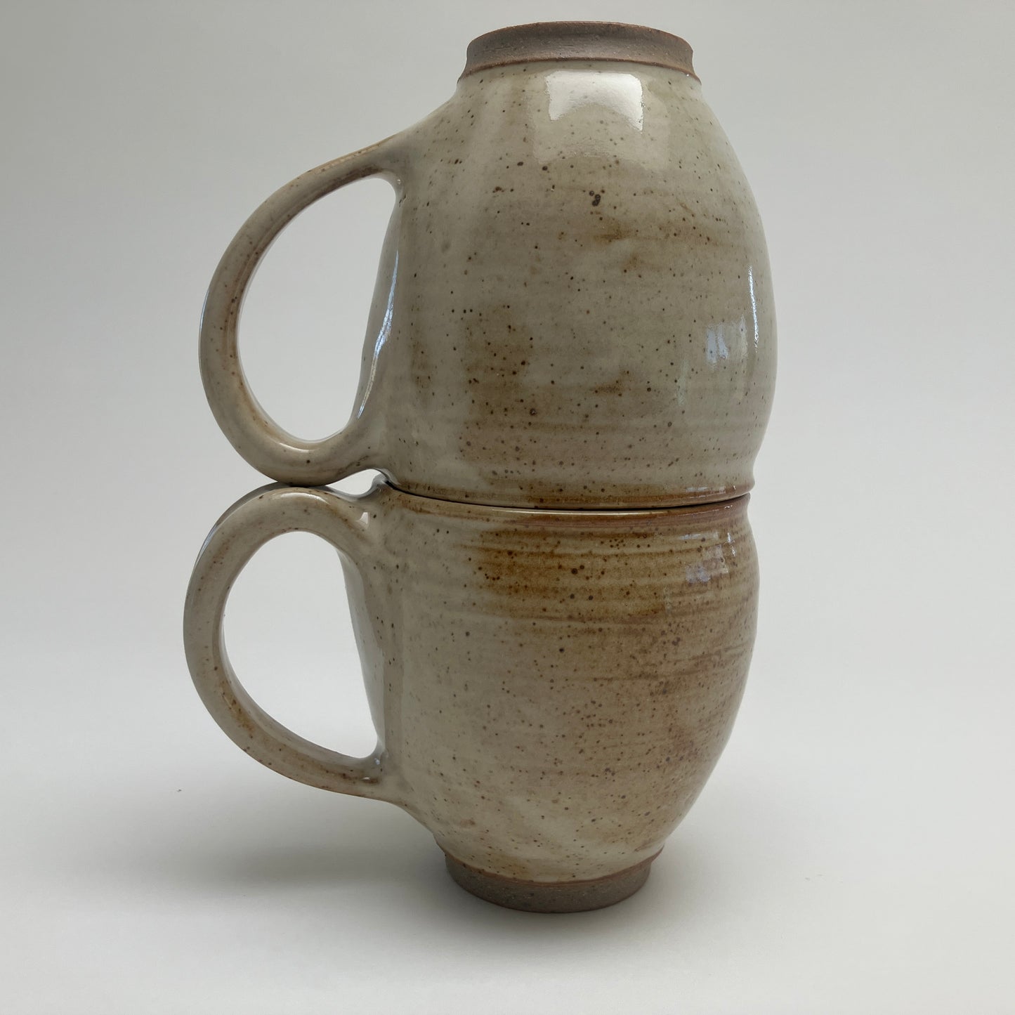 Round Mug in Cream White