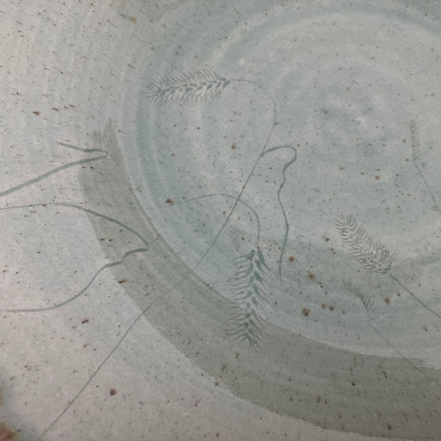 Large Serving Bowl With Grass Medley