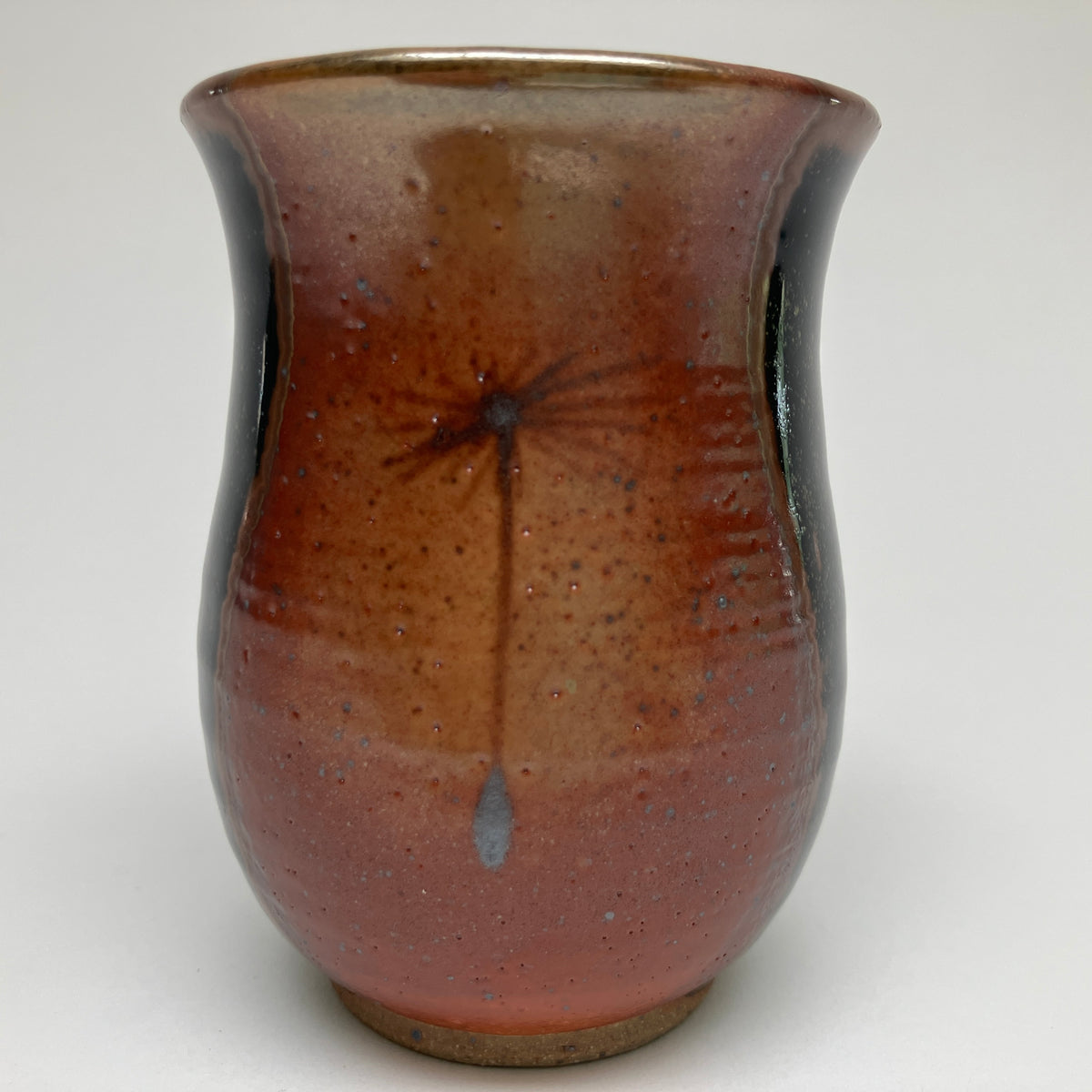 Small Curvy Mug With Dandelion Seed