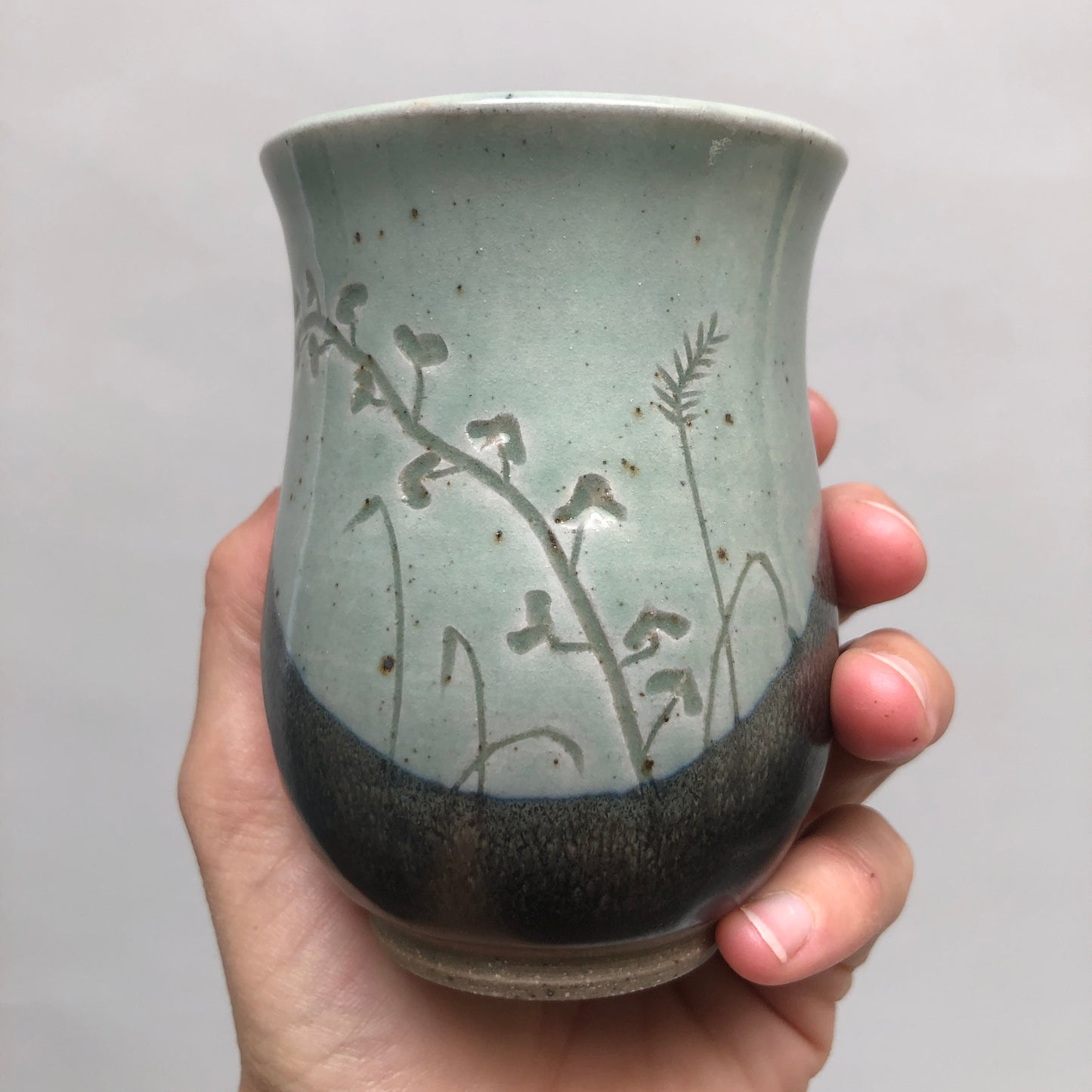 Small Curvy Mug With Native Flora