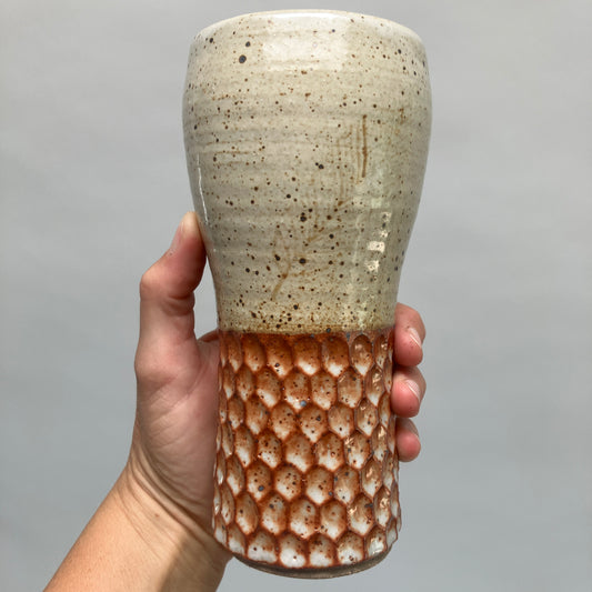 Pint With Honeycomb Texture