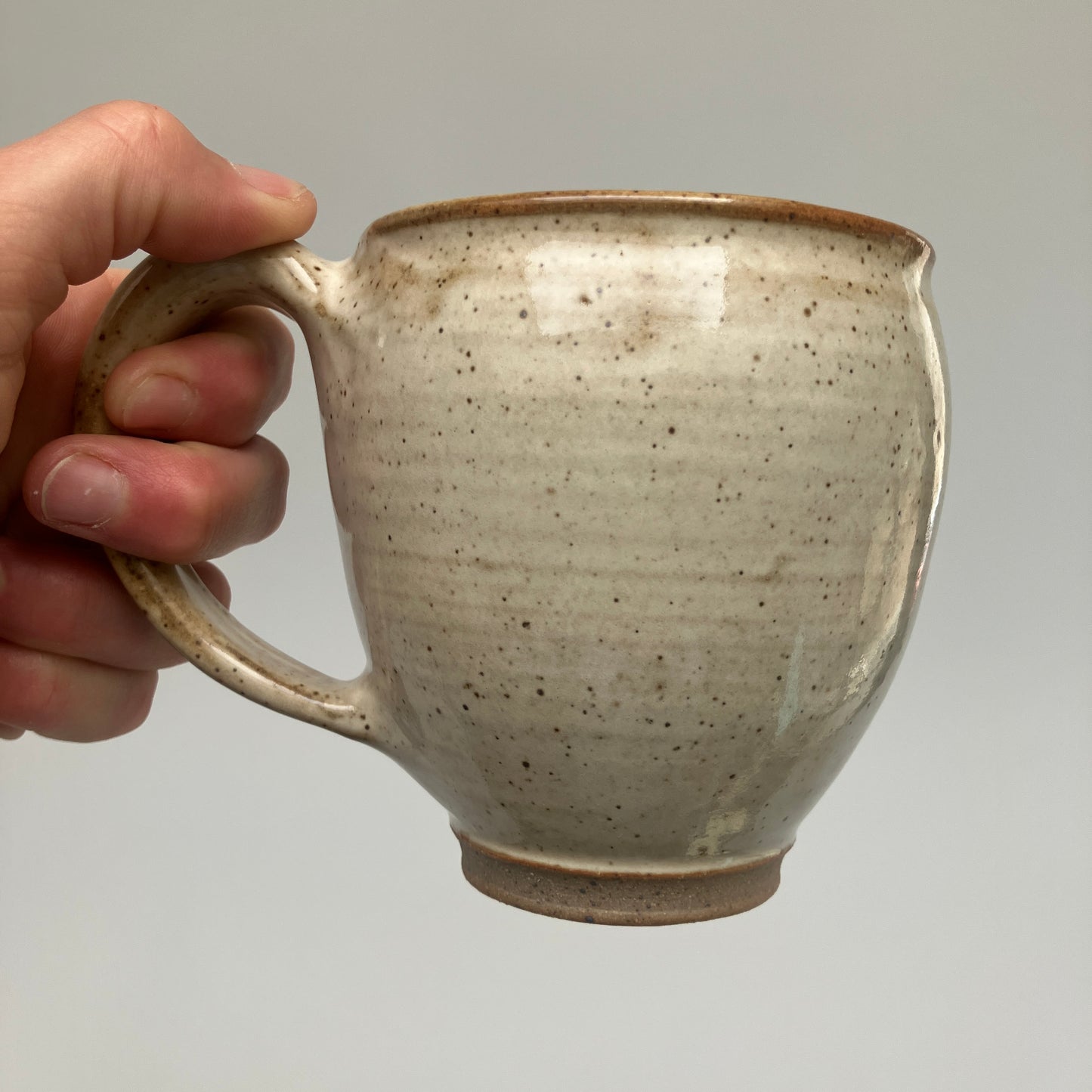 Round Mug in Cream White